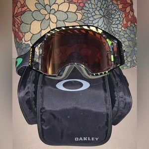 OAKLEY PRIZM Motocross goggles red Jade tint lens green/yellow black W Case